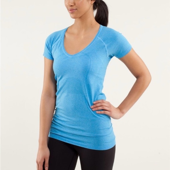 NWOT Lululemon Athletica‎ Blue Fitted Short Sleeve Tee Size 6 - Picture 2 of 10